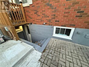 115 Green Rd in Hamilton, ON - Building Photo - Building Photo