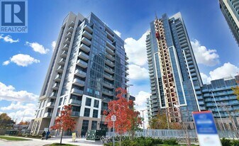 10 Meadowglen Pl in Toronto, ON - Building Photo