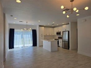 3442 NW 36th Ave in Okeechobee, FL - Building Photo - Building Photo