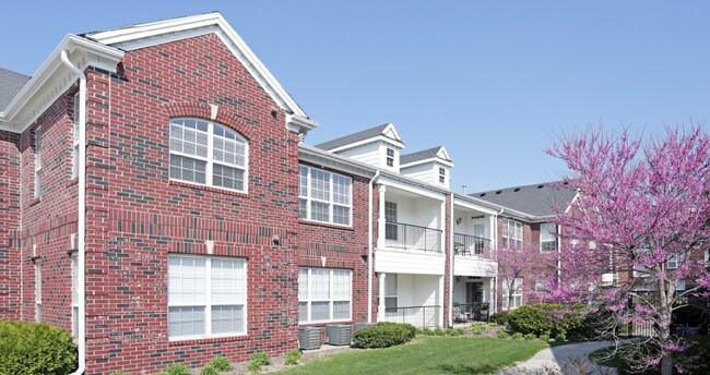 Rockledge Oaks Apartments in Lincoln, NE - Building Photo - Building Photo