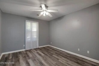 1853 Tillery Square Ln in Knoxville, TN - Building Photo - Building Photo