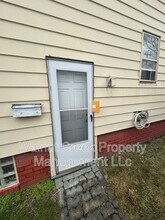 1201 E 172nd St in Cleveland, OH - Building Photo - Building Photo