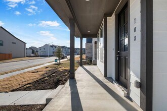 108 Woodrow Ln in Liberty Hill, TX - Building Photo - Building Photo