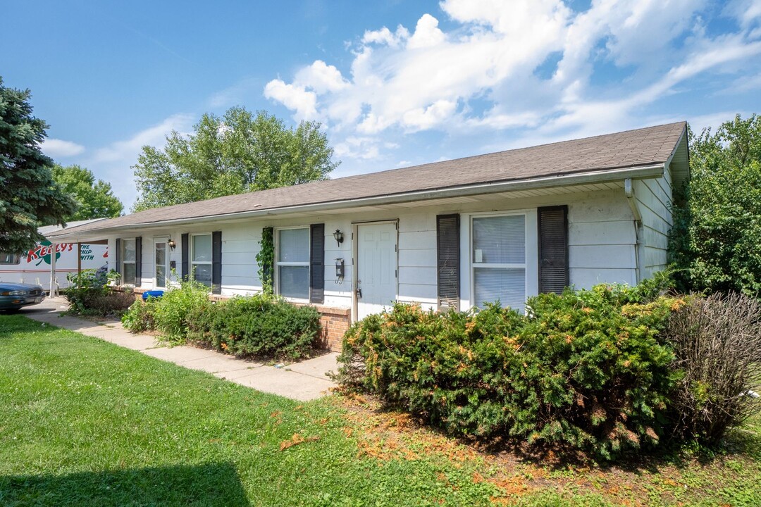 16-16 Adeline Ct in Belleville, IL - Building Photo