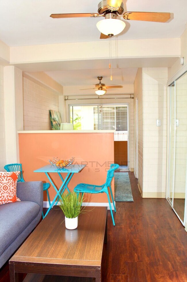 264 Ka?iulani Ave in Honolulu, HI - Building Photo - Building Photo