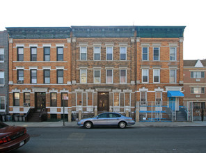 112 Palmetto St in Brooklyn, NY - Building Photo - Building Photo