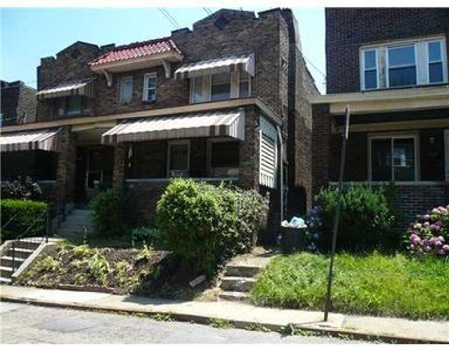 3322 Niagara St in Pittsburgh, PA - Building Photo