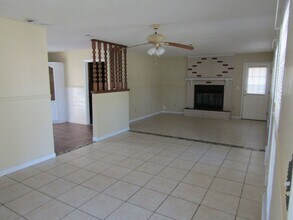 608 Palmetto St in Hinesville, GA - Building Photo - Building Photo