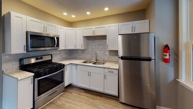 4222 Perrysville Ave in Pittsburgh, PA - Building Photo - Building Photo