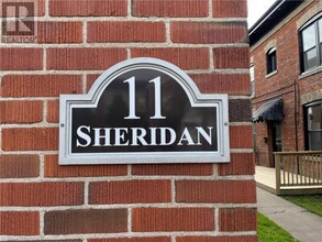 11-11 Sheridan St in Brantford, ON - Building Photo - Building Photo