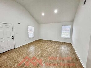 581 Gilleas Rd in Memphis, TN - Building Photo - Building Photo