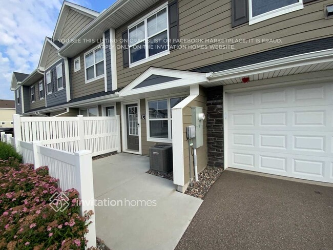 property at 10946 Zest St NE