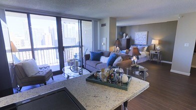 One Superior Place Chicago Il Apartments