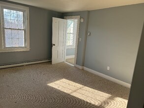 302 Maine St in Brunswick, ME - Building Photo - Building Photo