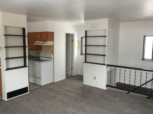 2604 Tremont St, Unit B in Colorado Springs, CO - Building Photo - Building Photo