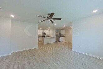 4686 Malay Cir in Milton, FL - Building Photo - Building Photo