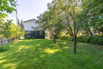 13 Gilbert St in Rhinelander, WI - Building Photo - Building Photo