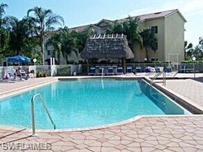 8304 Key Royal Cir-Unit -1711 in Naples, FL - Building Photo - Building Photo