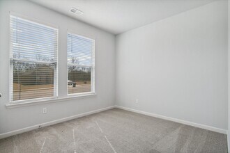 85 Kipling Dr in Oakland, TN - Building Photo - Building Photo