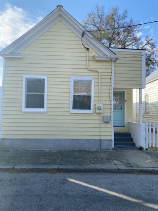 155 Romney St in Charleston, SC - Building Photo