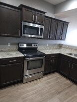 21655 N 36th Ave in Glendale, AZ - Building Photo