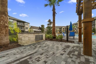 Willowbend in Humble, TX - Building Photo - Building Photo