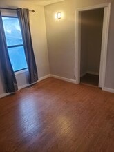 8310 37th Ave S, Unit 1 in Seattle, WA - Building Photo - Building Photo