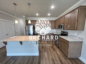 3018 N Conway Dr in Siloam Springs, AR - Building Photo - Building Photo