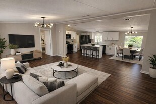 2620 Indigo Ave in Middleburg, FL - Building Photo