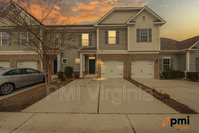 4304 Cattail Ln in Virginia Beach, VA - Building Photo