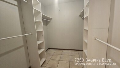 7250 Bagpipe Blvd in Eden Prairie, MN - Building Photo - Building Photo
