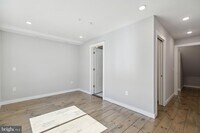1534 W Stiles St photo'
