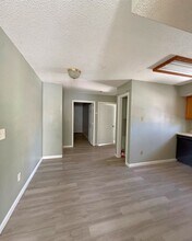 16 Harvard St in Chicopee, MA - Building Photo - Building Photo