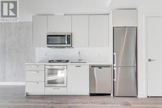 55 Ontario St in Toronto, ON - Building Photo - Building Photo