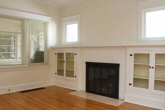 3006 NE 66th Ave in Portland, OR - Building Photo - Building Photo