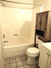 101 E Ave B in South Hutchinson, KS - Building Photo - Building Photo