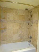 2801 N Palm Aire Dr, Unit 308 in Pompano Beach, FL - Foto de edificio - Building Photo