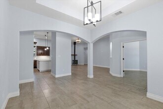 127 Medlar Dr in Cedar Creek, TX - Building Photo - Building Photo