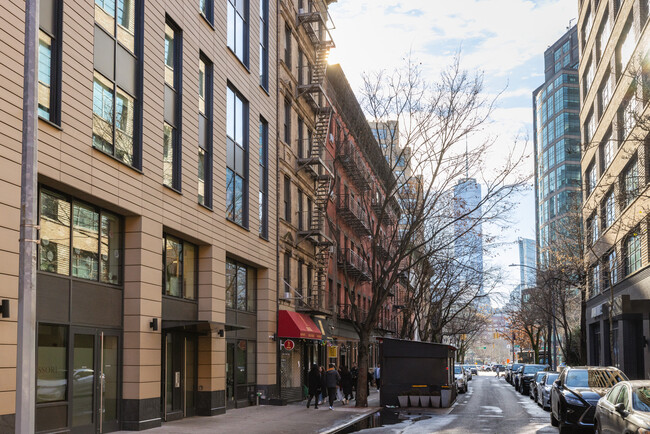 67 Sullivan St in New York, NY - Foto de edificio - Building Photo