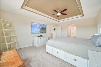 9280 River Otter Dr in Ft. Myers, FL - Foto de edificio - Building Photo