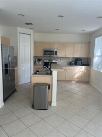 2601 SW 85th Terrace in Miramar, FL - Building Photo - Building Photo