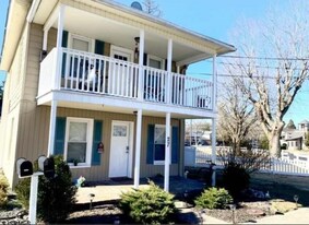 27 Elm Ave, Unit #1 in Linwood, NJ - Building Photo