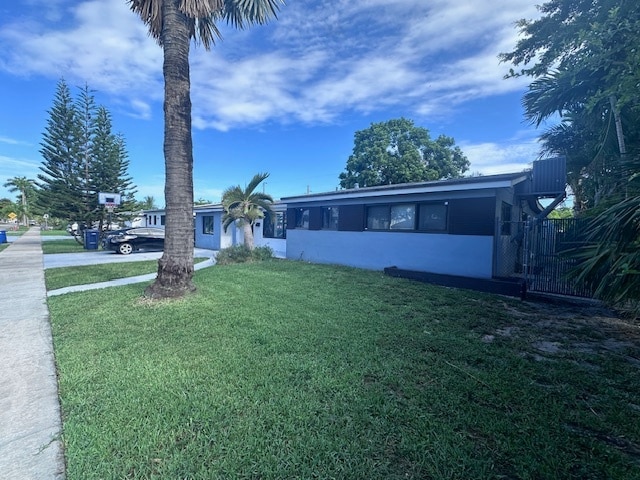 2525 NE 214th St in Miami, FL - Building Photo - Building Photo