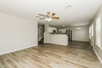 18133 Topsail St in Manor, TX - Building Photo - Building Photo
