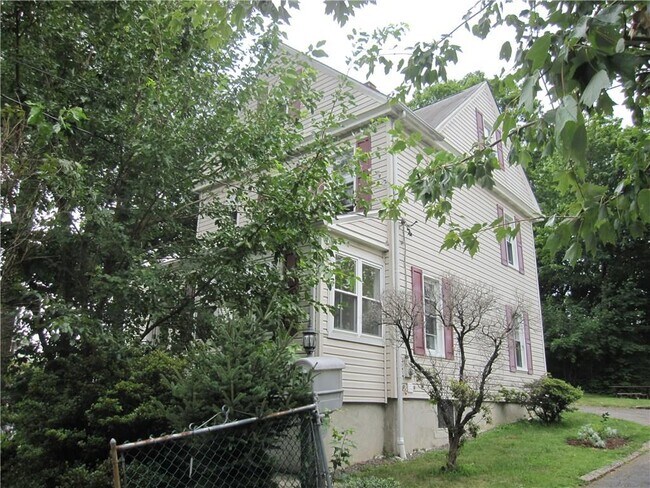 property at 8 Winthrop Ave