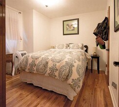 1121-1125-1125 NW 25th Ave in Portland, OR - Building Photo - Building Photo