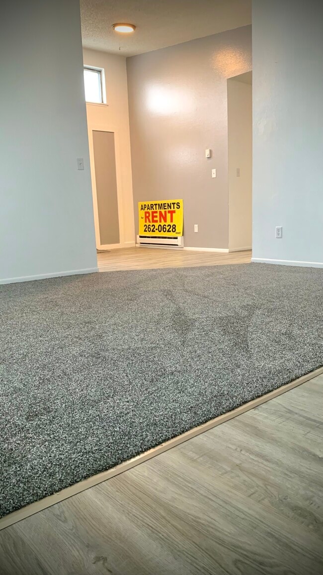 961 E 23rd St, Unit 2 in Casper, WY - Building Photo - Building Photo