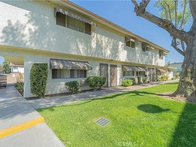 5593 Pioneer Blvd in Whittier, CA - Building Photo - Building Photo