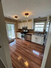 816 Tollis Pkwy in Broadview Heights, OH - Building Photo - Building Photo