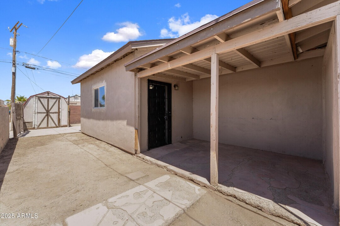 524 W 11th St in Casa Grande, AZ - Building Photo